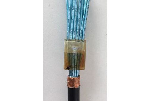 高速數(shù)據(jù)線(xiàn)